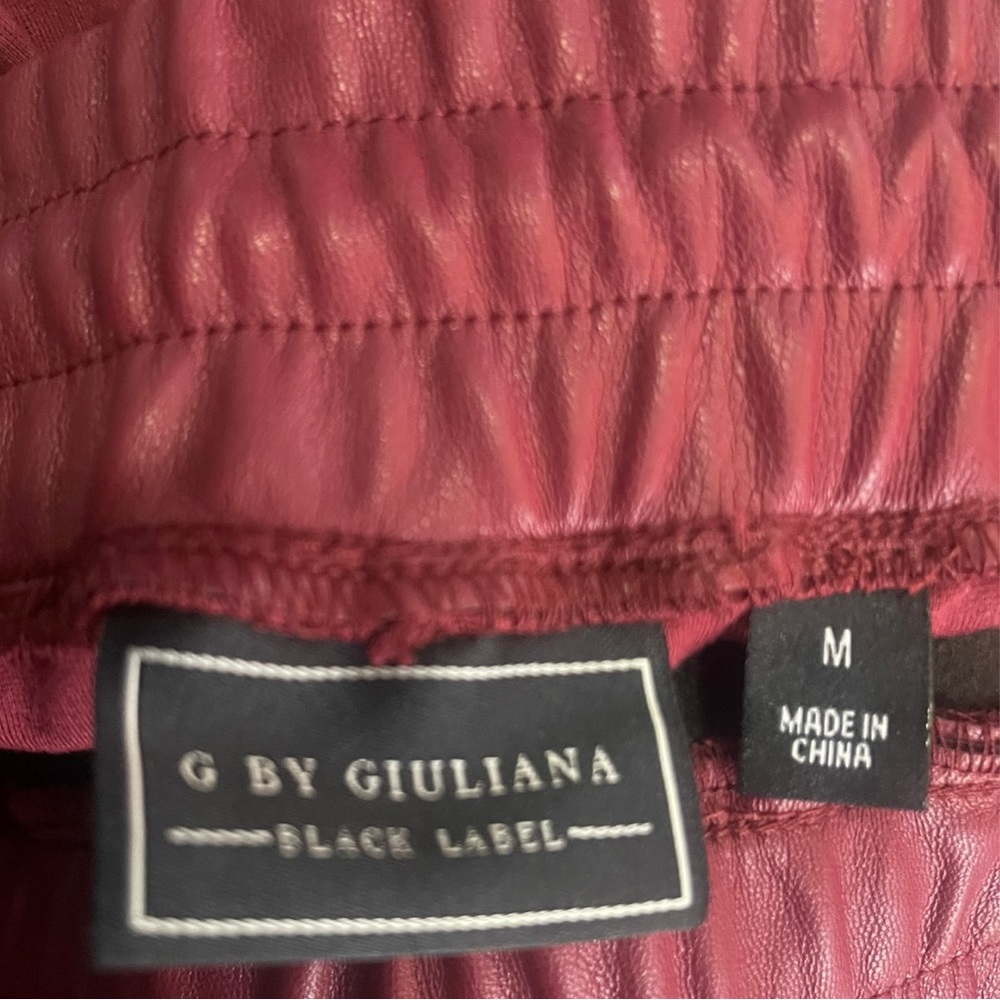 New G by Giuliana Black Label Faux Leather Ponte Jogger size M - Picture 6 of 6